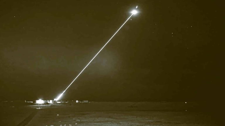 DragonFire-laser-weapon-test